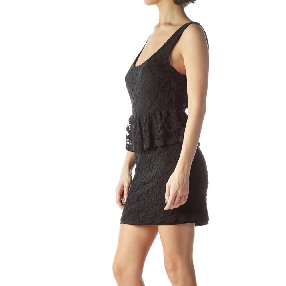 Pins and Needles Black Open-Back Lace Dress - Picture 2 of 3
